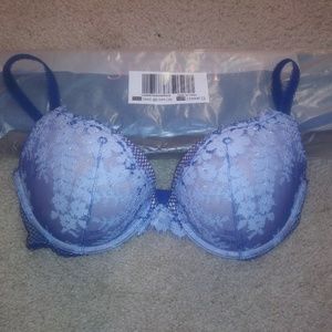 Victoria's Secret NWOT bra 36d blue fishnet + bag
